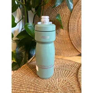 Water bottle Camelbak 24 fl oz